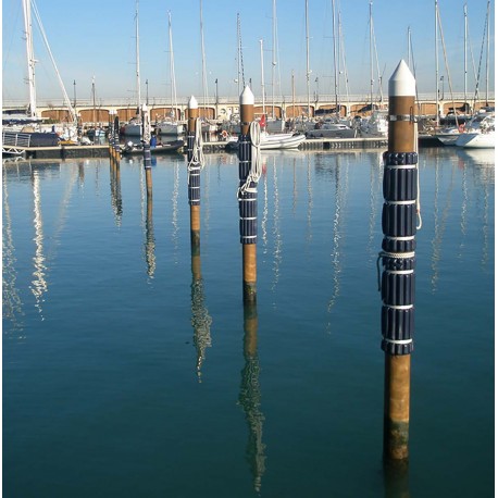 Couvercle d'aile pour poteaux et briquettes